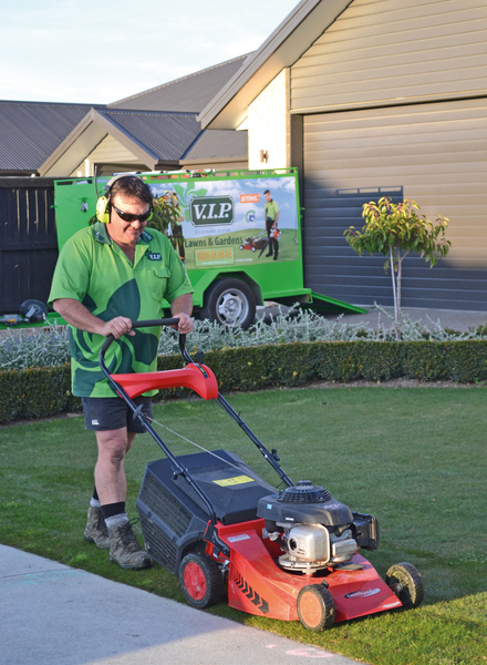 Image of Woolston Lawn Mowing